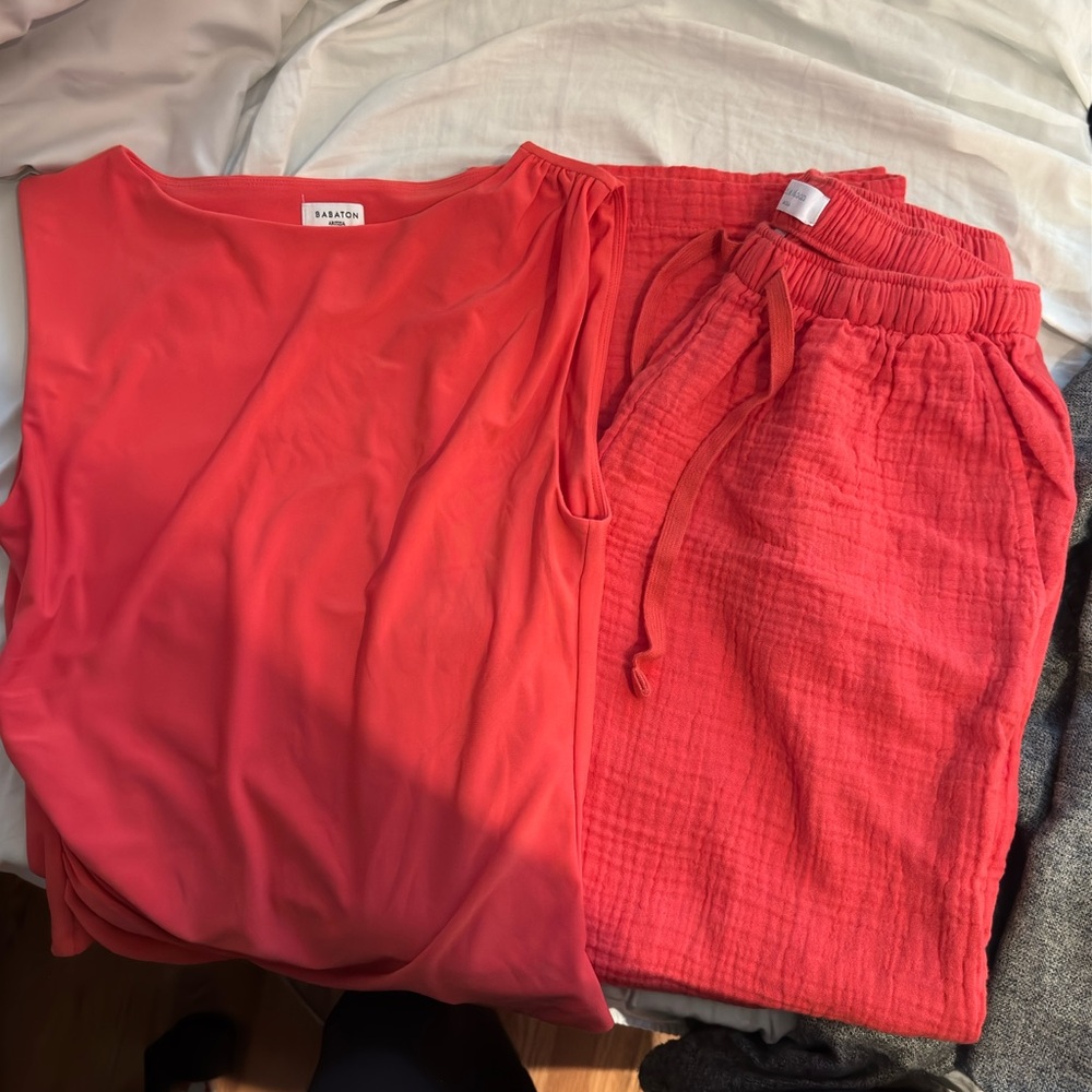Red Sleeveless Top and Pants Set from Aritzia🤍